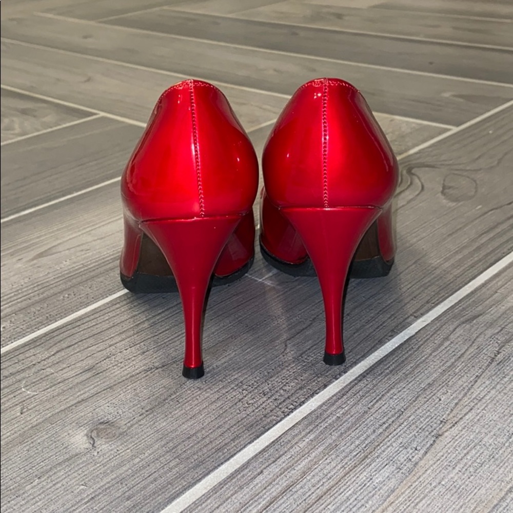 Stuart Weitzman Candy Apple Red Leather Pumps 6.5 - Picture 2 of 4